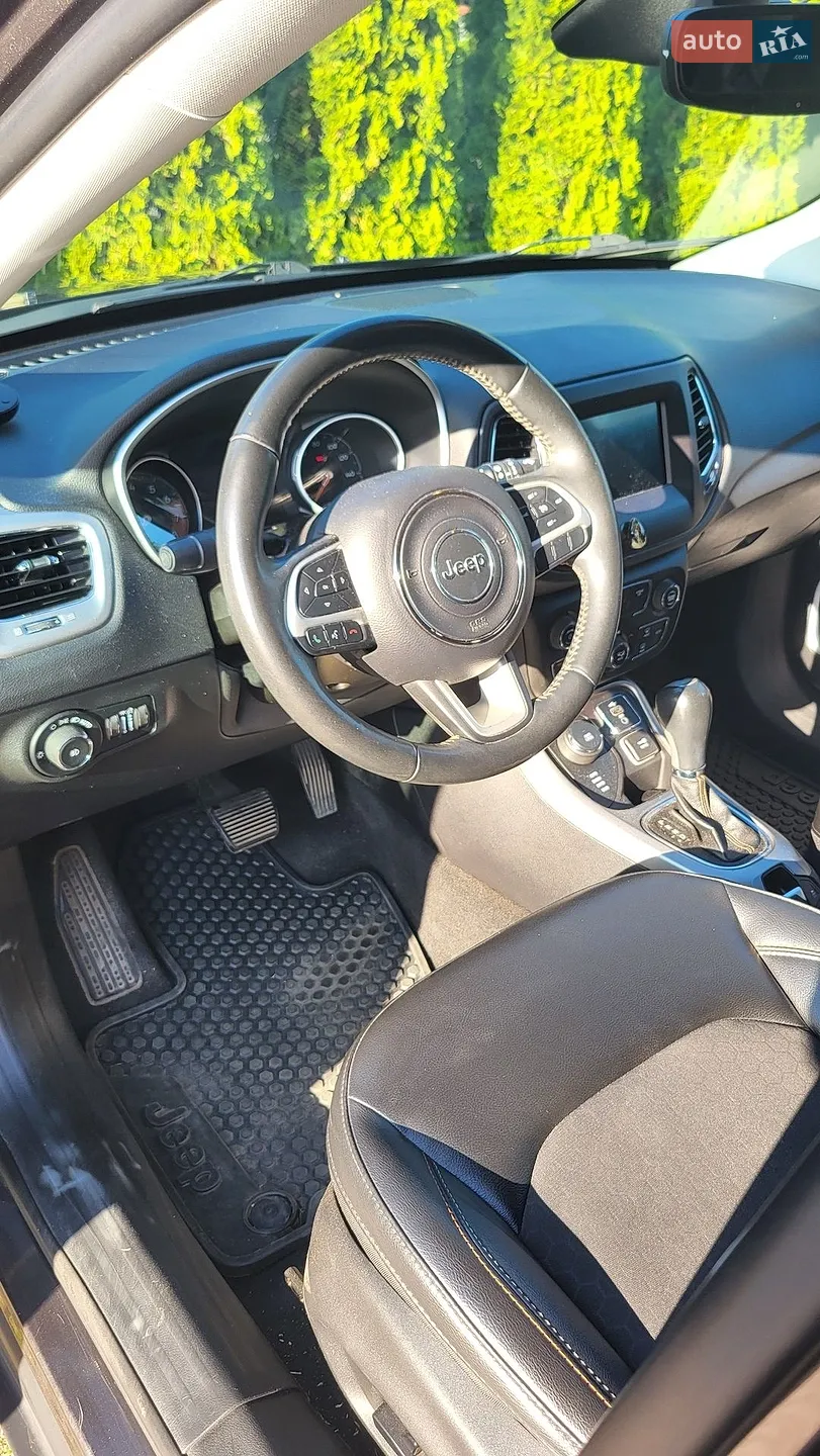 2019 Jeep Compass - мініатюра 12