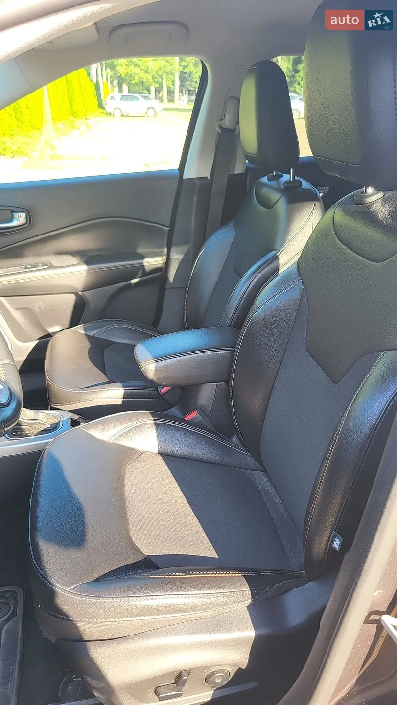 2019 Jeep Compass - мініатюра 13
