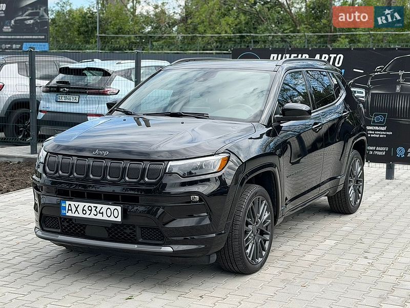 Внедорожник / Кроссовер Jeep Compass 2022 в Первомайске