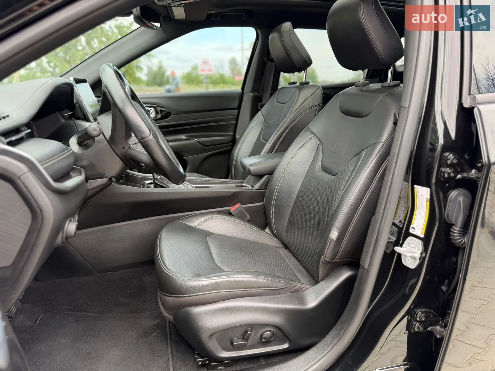 2022 Jeep Compass - мініатюра 35