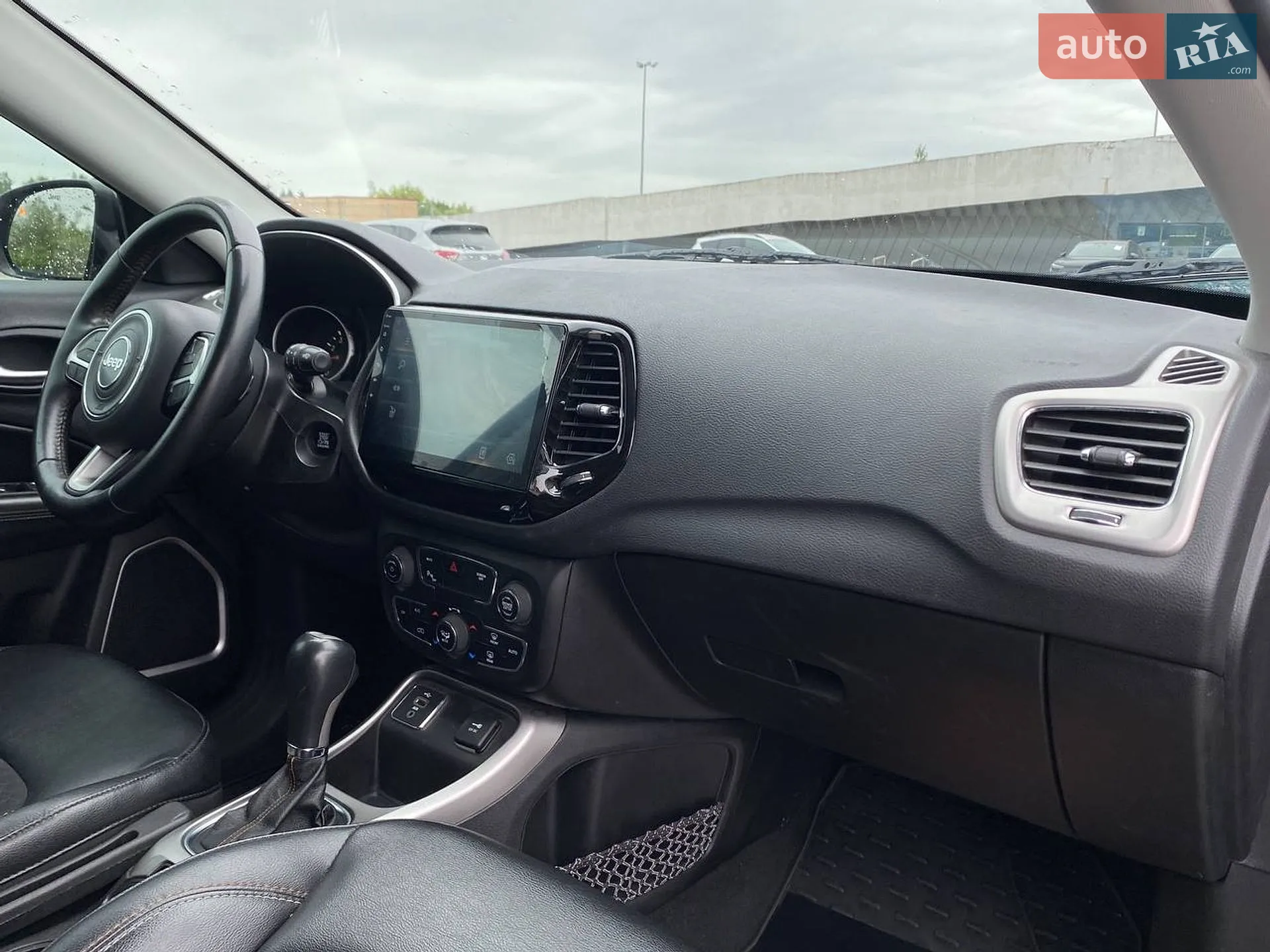 2018 Jeep Compass - мініатюра 18