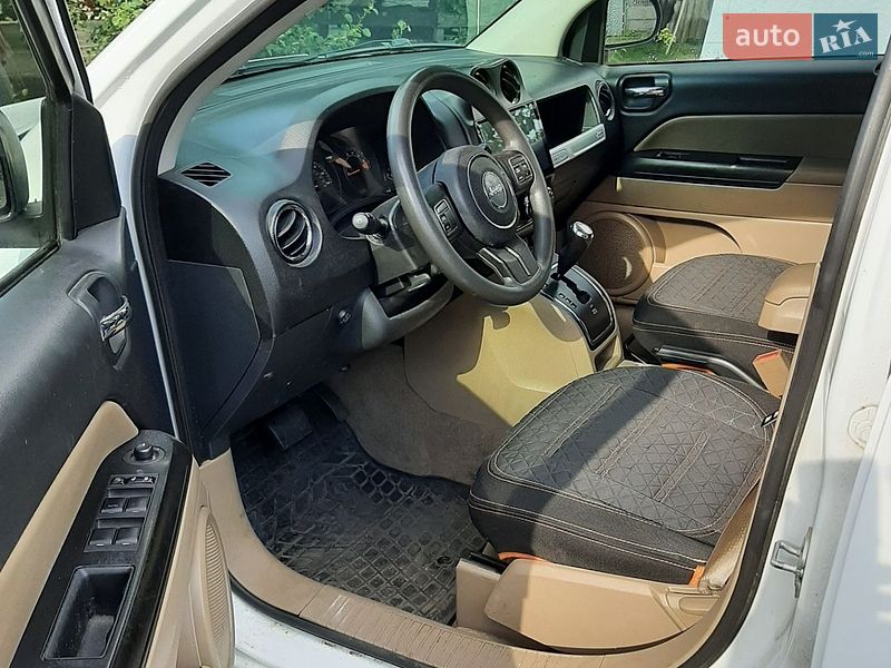 Позашляховик / Кросовер Jeep Compass 2015 в Києві