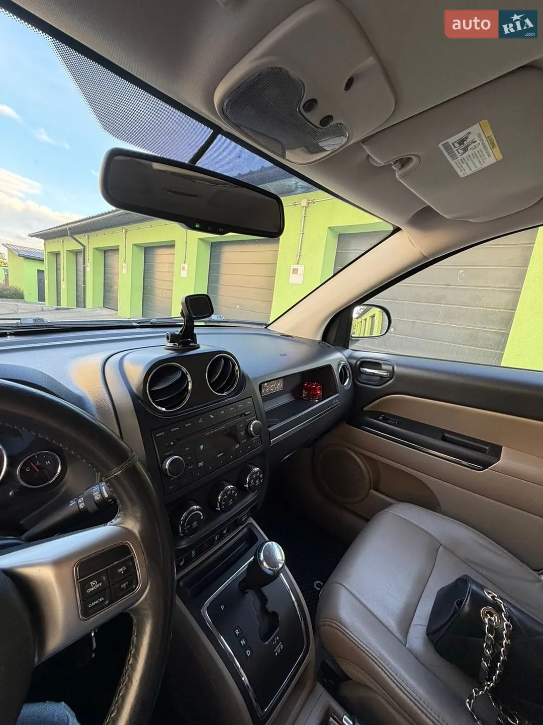 2012 Jeep Compass - мініатюра 16