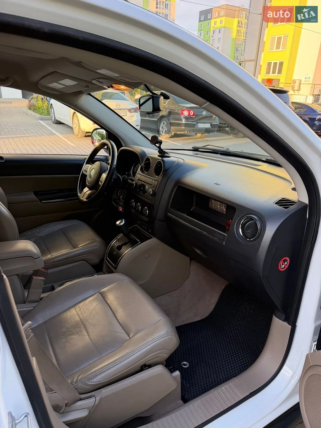 2012 Jeep Compass - мініатюра 18