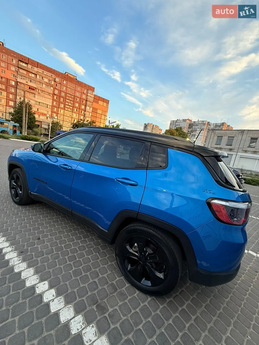 2020 Jeep Compass - мініатюра 3