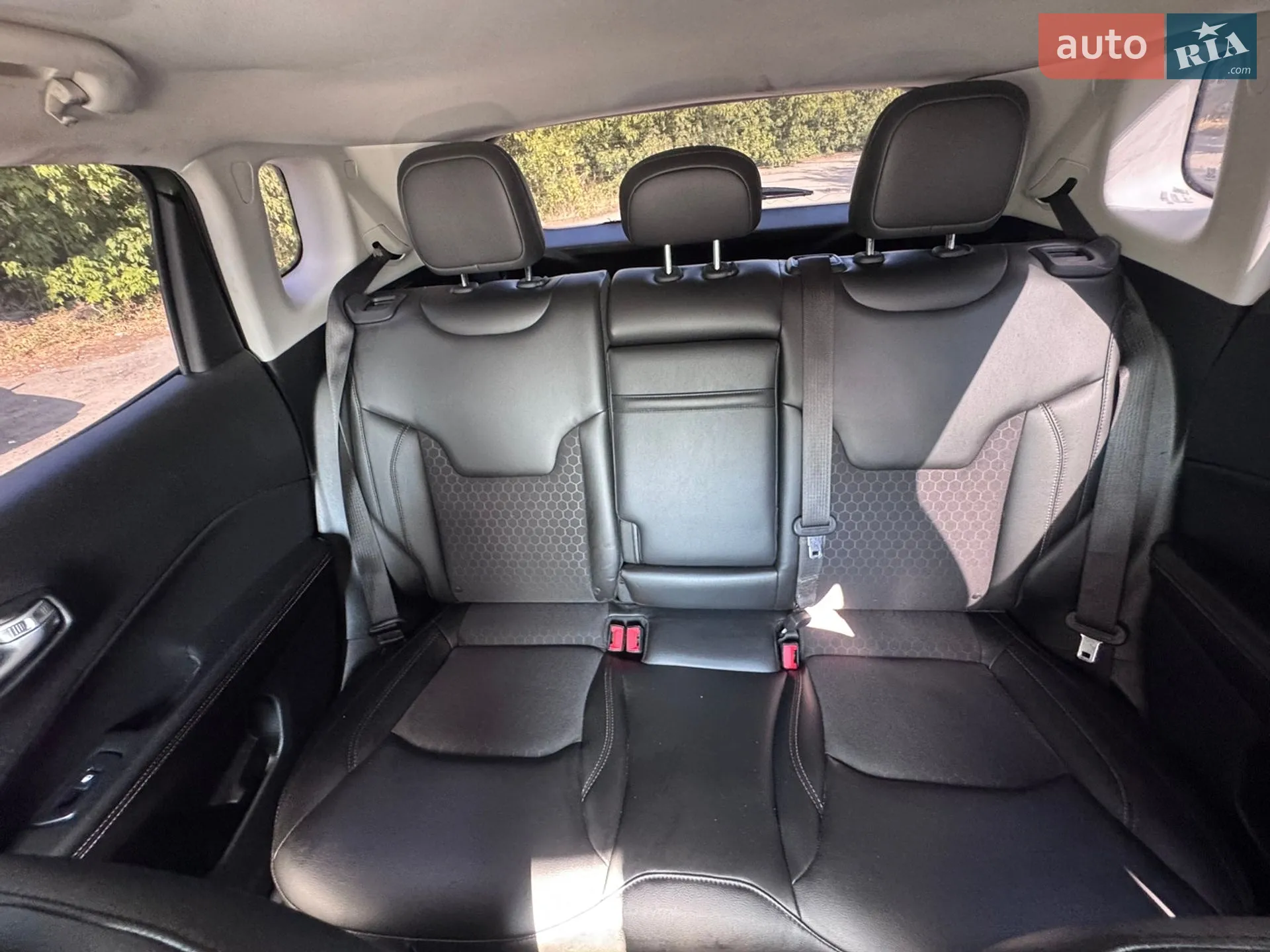 2018 Jeep Compass - мініатюра 22