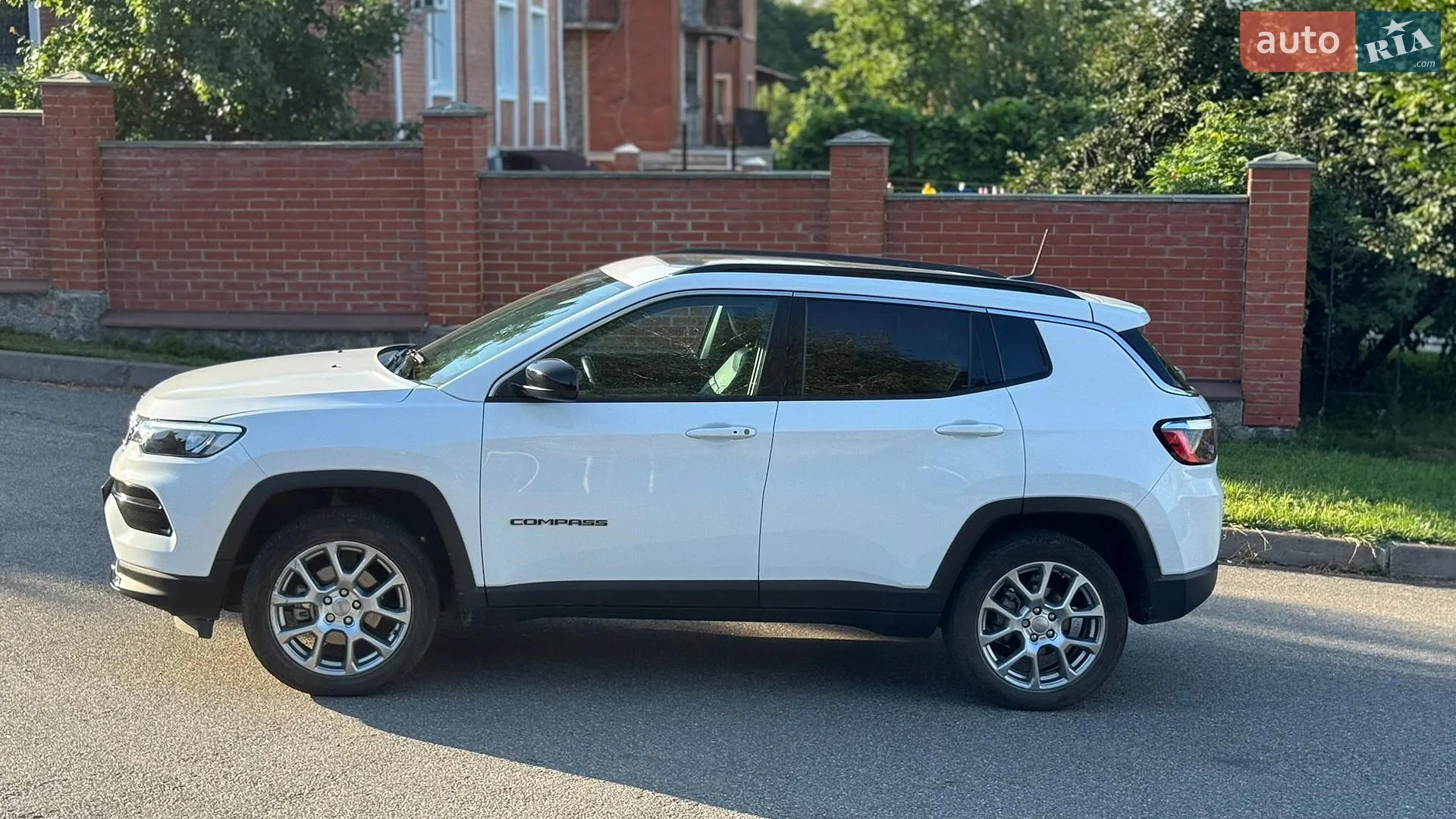 2022 Jeep Compass - мініатюра 16