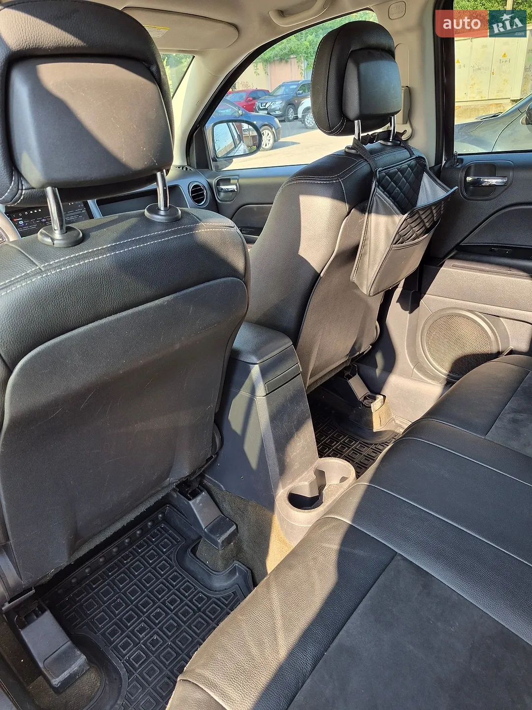 2016 Jeep Compass - мініатюра 12