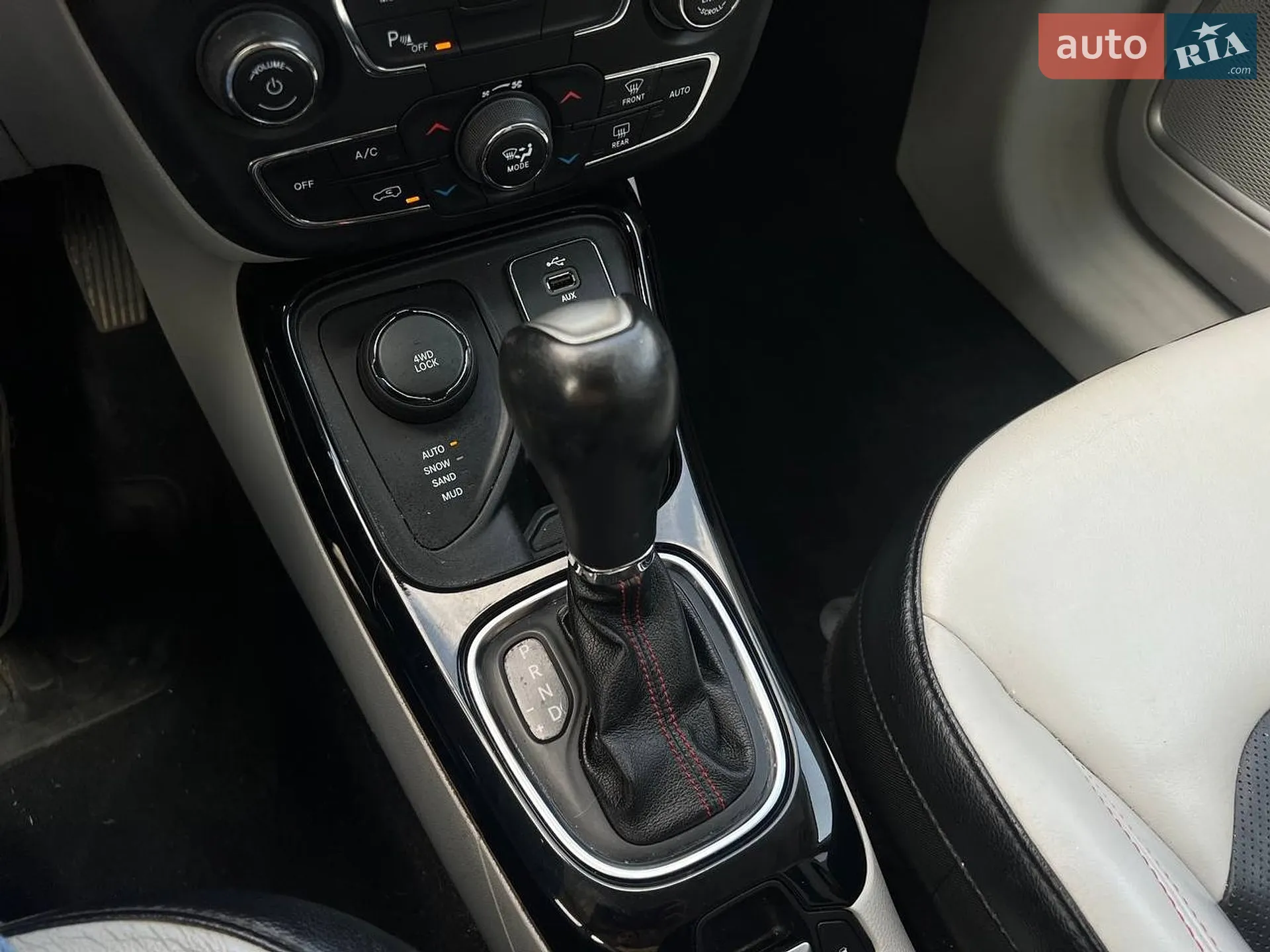 2017 Jeep Compass - мініатюра 23