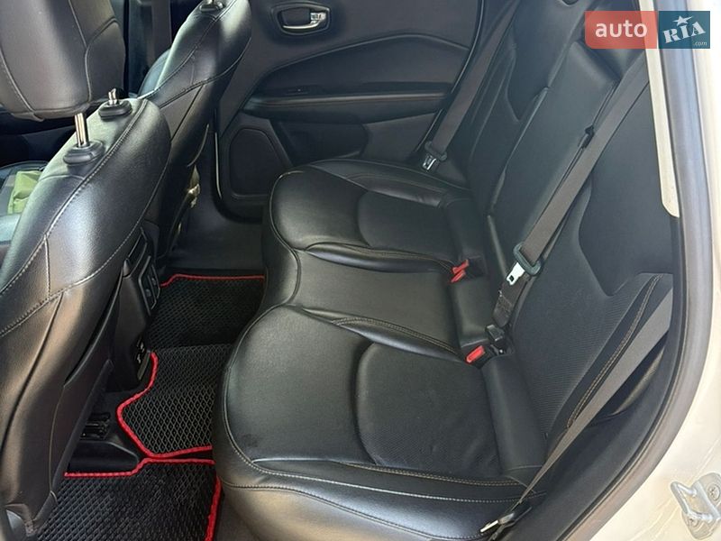 Позашляховик / Кросовер Jeep Compass 2020 в Ужгороді