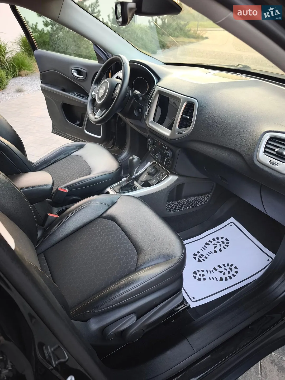 2019 Jeep Compass - мініатюра 33