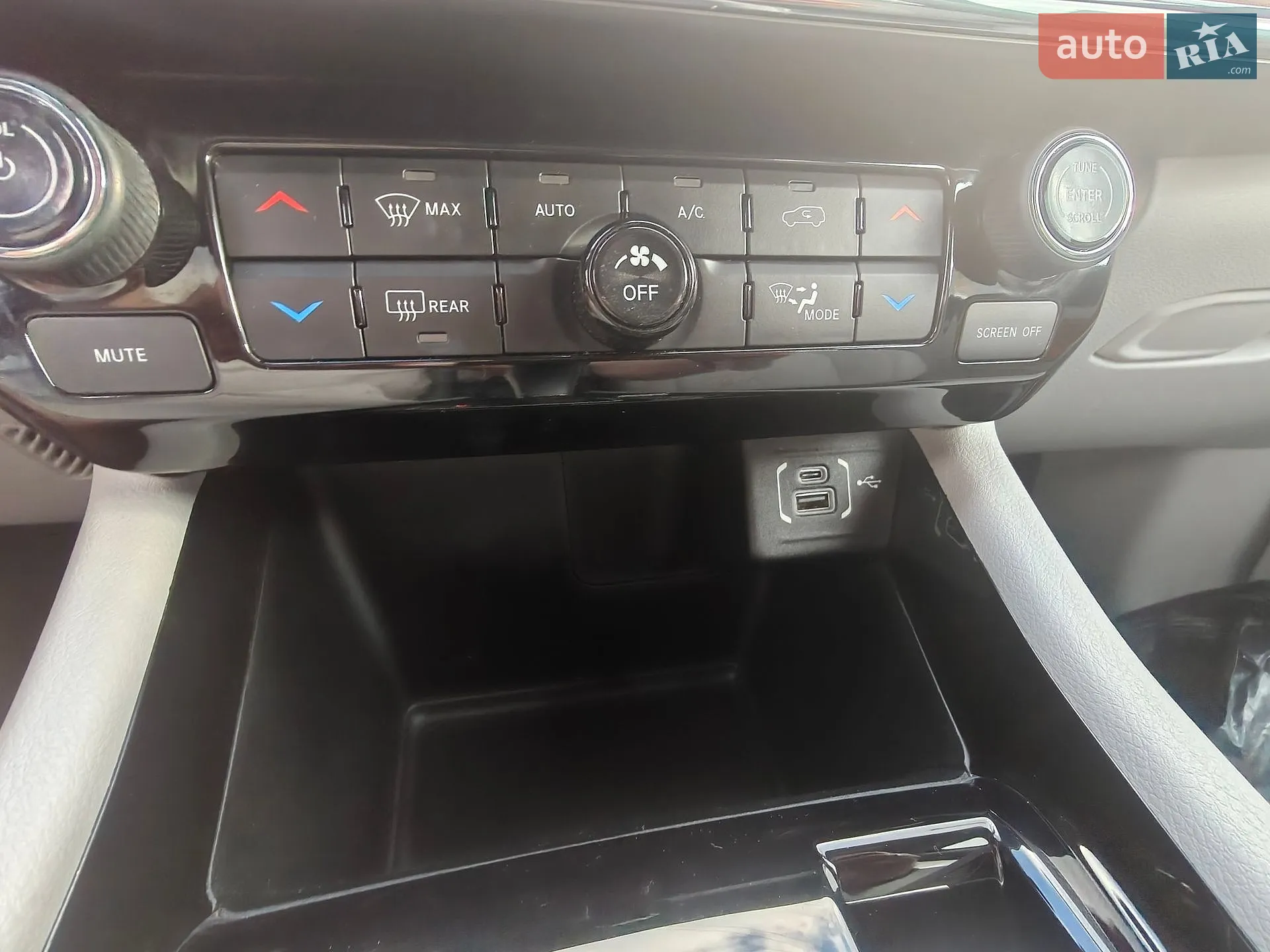 2021 Jeep Compass - мініатюра 38