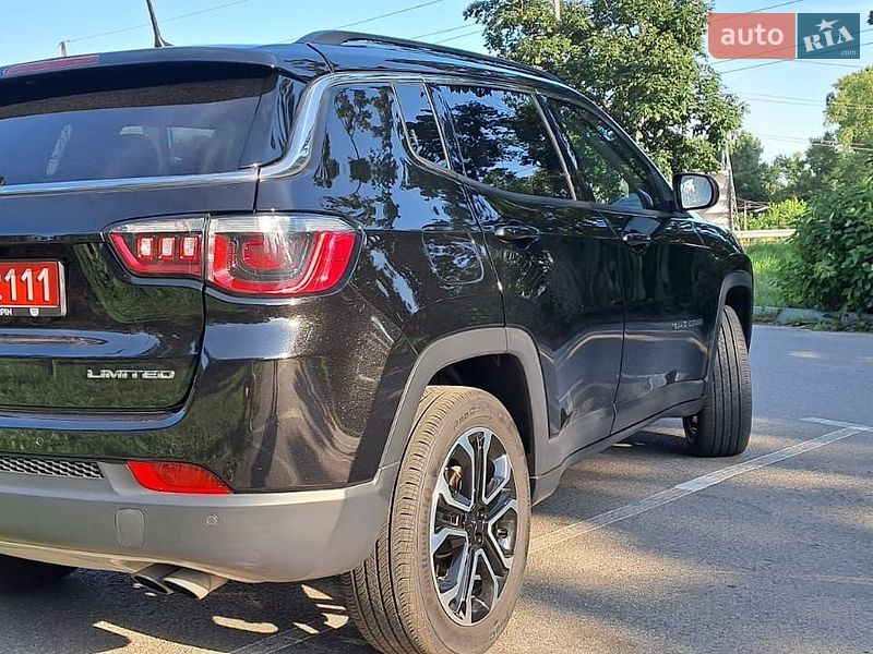 Внедорожник / Кроссовер Jeep Compass 2021 в Киеве