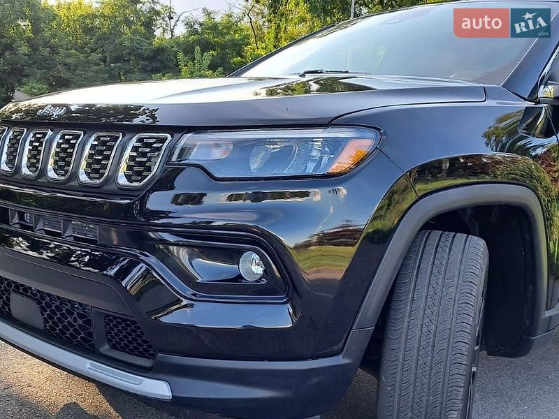 Внедорожник / Кроссовер Jeep Compass 2021 в Киеве