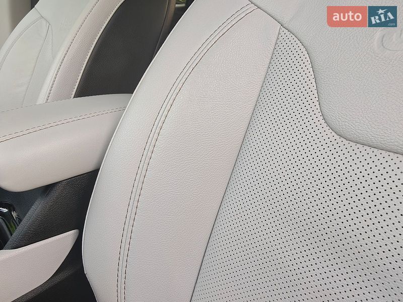 Внедорожник / Кроссовер Jeep Compass 2021 в Киеве