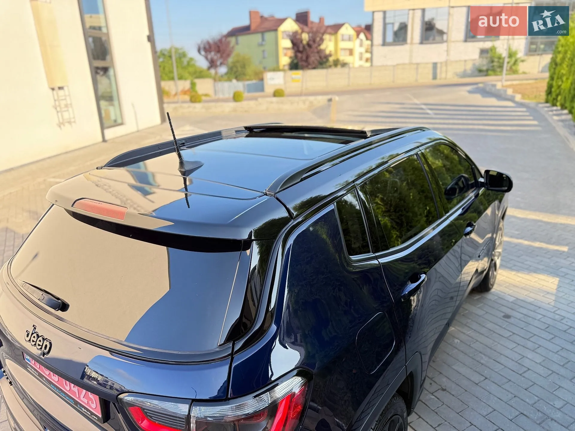 2019 Jeep Compass - мініатюра 2