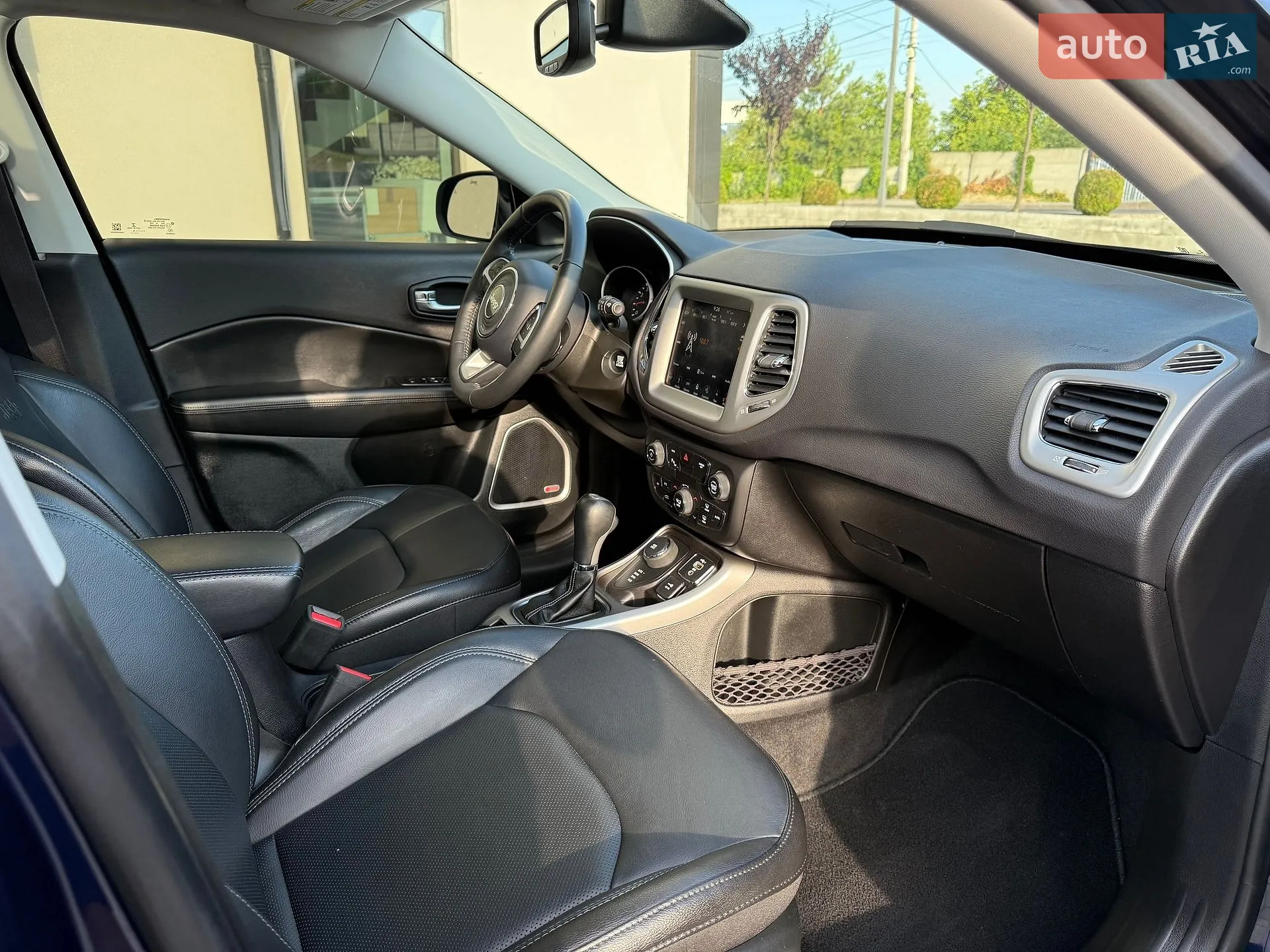 2019 Jeep Compass - мініатюра 21
