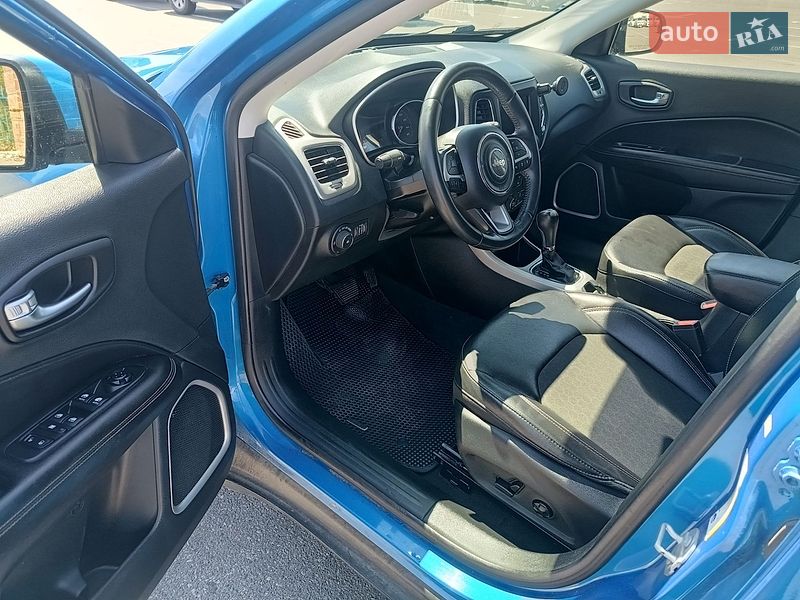 Внедорожник / Кроссовер Jeep Compass 2020 в Черкассах