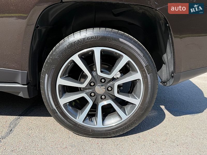 Позашляховик / Кросовер Jeep Compass 2013 в Києві фото 19 Позашляховик / Кросовер Jeep Compass 2013 в Києві