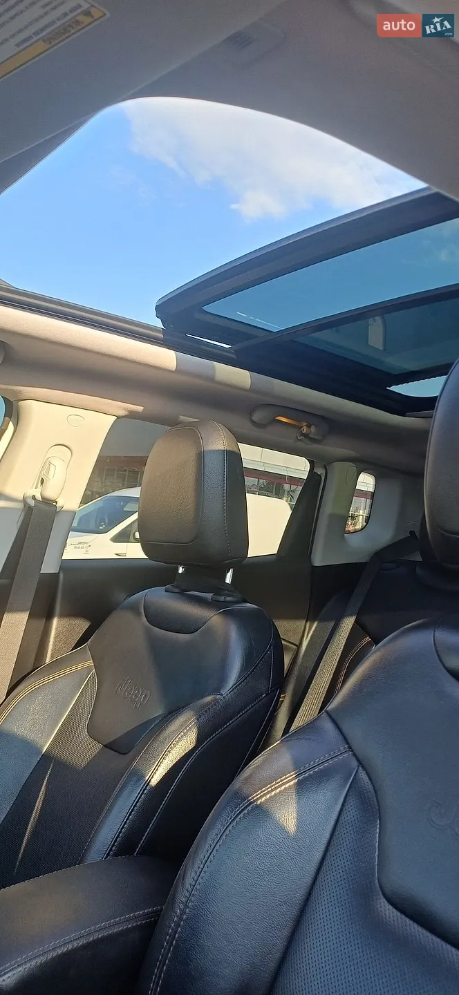 2018 Jeep Compass - мініатюра 18