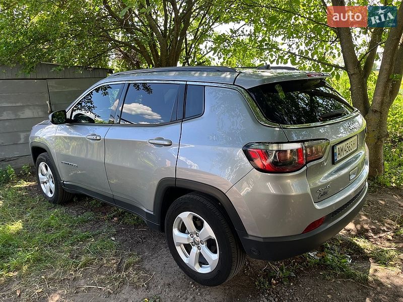Внедорожник / Кроссовер Jeep Compass 2018 в Звягеле