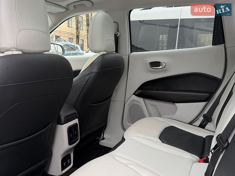 Позашляховик / Кросовер Jeep Compass 2017 в Харкові фото 8 Позашляховик / Кросовер Jeep Compass 2017 в Харкові