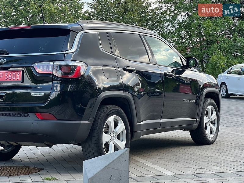 Внедорожник / Кроссовер Jeep Compass 2017 в Ровно