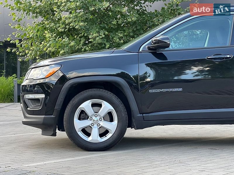 Внедорожник / Кроссовер Jeep Compass 2017 в Ровно