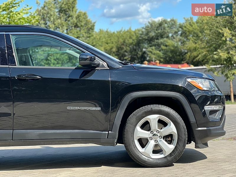 Внедорожник / Кроссовер Jeep Compass 2017 в Ровно