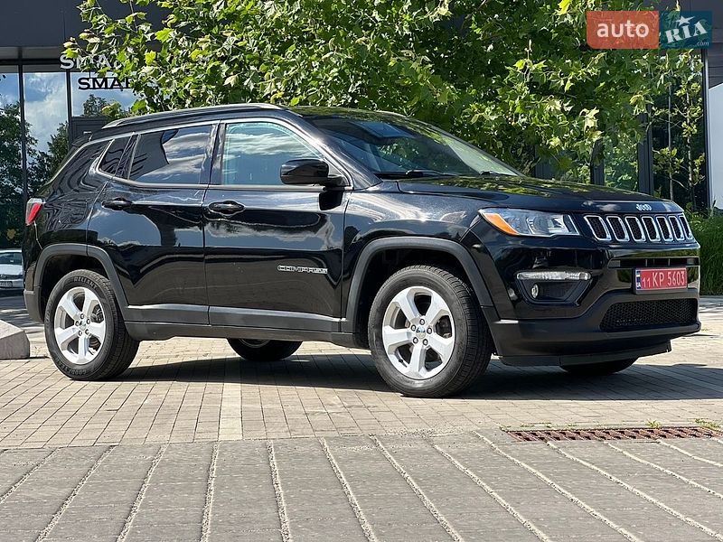 Внедорожник / Кроссовер Jeep Compass 2017 в Ровно