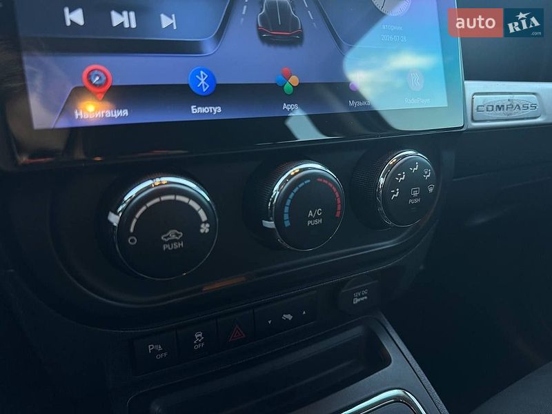 Позашляховик / Кросовер Jeep Compass 2014 в Києві