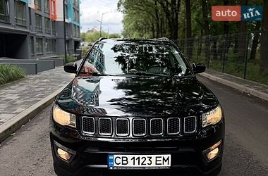 Внедорожник / Кроссовер Jeep Compass 2017 в Чернигове