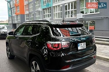 Внедорожник / Кроссовер Jeep Compass 2017 в Чернигове