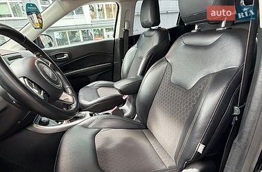 Внедорожник / Кроссовер Jeep Compass 2017 в Чернигове