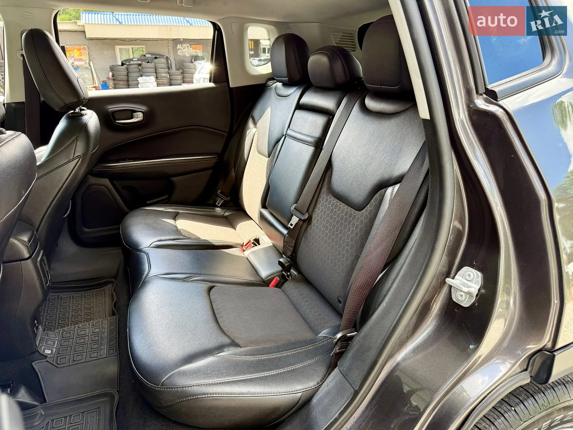 2018 Jeep Compass - мініатюра 9