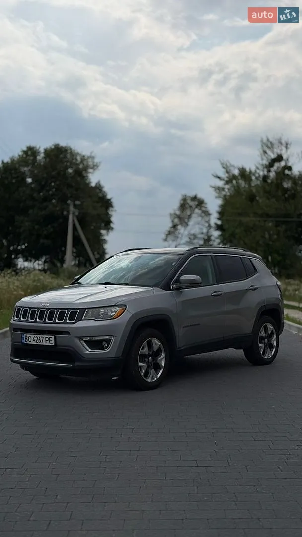 2019 Jeep Compass - фото 1
