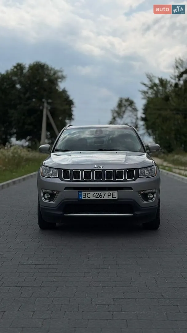 2019 Jeep Compass - мініатюра 2