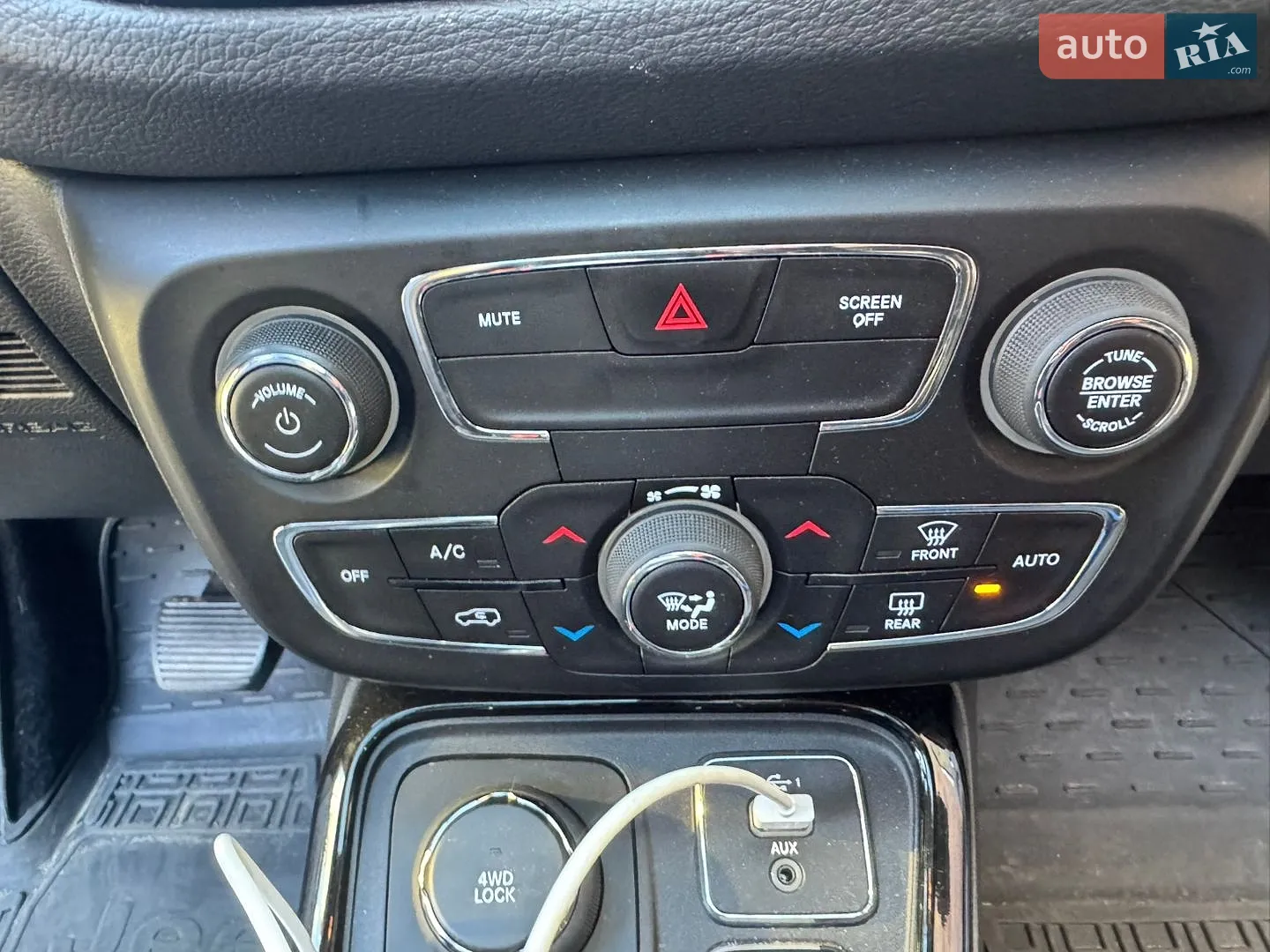 2019 Jeep Compass - мініатюра 12