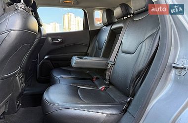 Позашляховик / Кросовер Jeep Compass 2019 в Києві фото 10 Позашляховик / Кросовер Jeep Compass 2019 в Києві