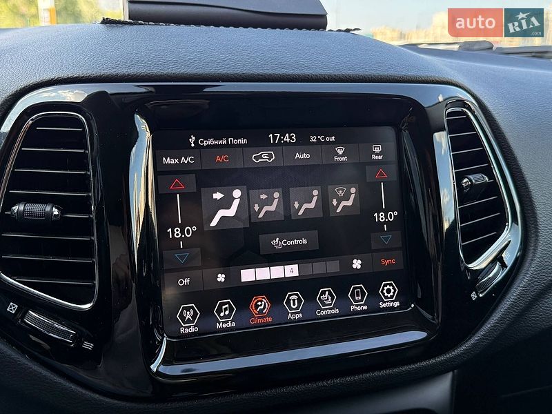 Позашляховик / Кросовер Jeep Compass 2019 в Києві фото 22 Позашляховик / Кросовер Jeep Compass 2019 в Києві