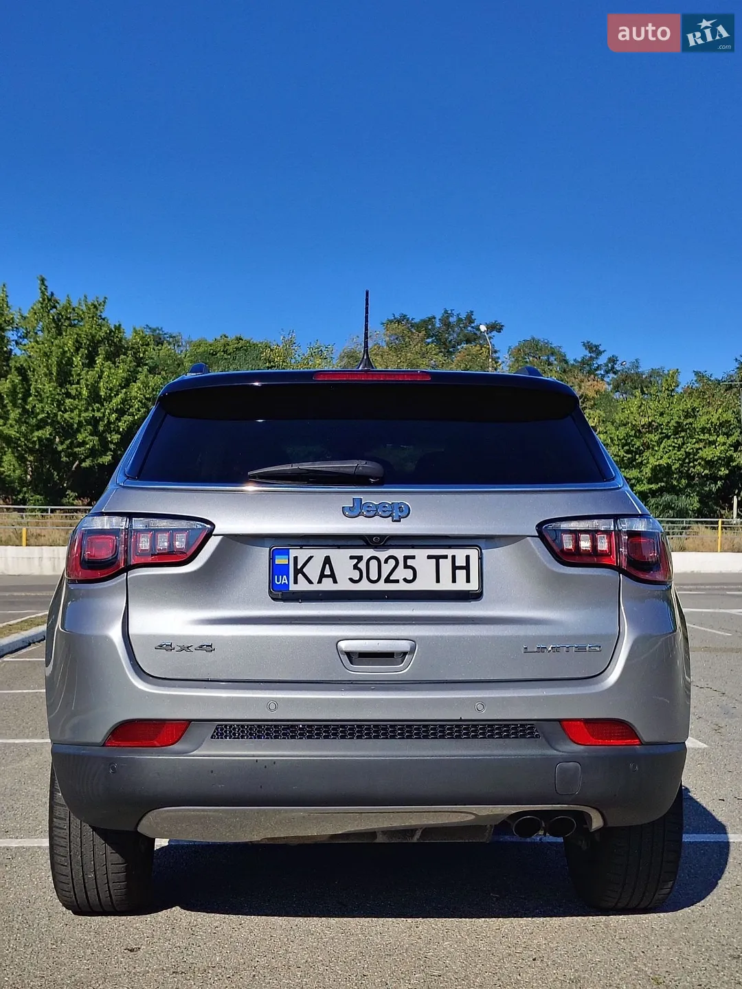 2017 Jeep Compass - мініатюра 10