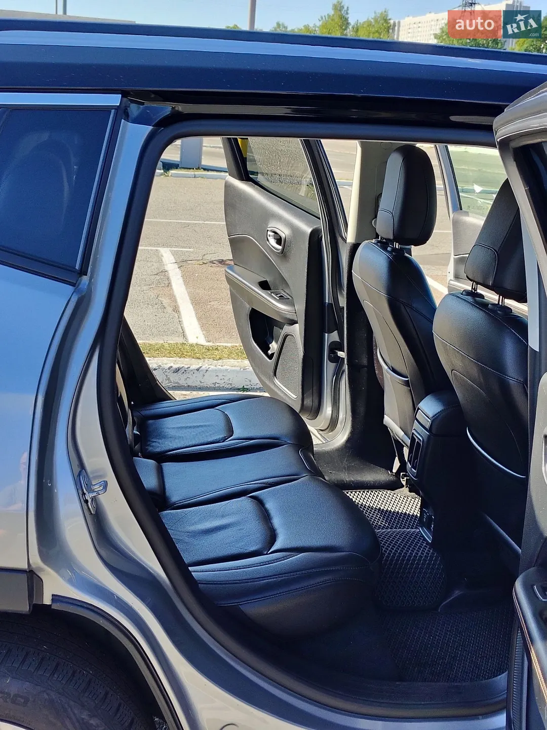 2017 Jeep Compass - мініатюра 15