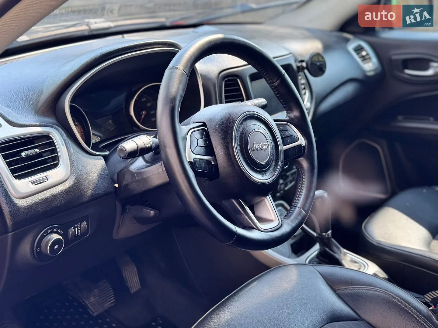 2017 Jeep Compass - мініатюра 11