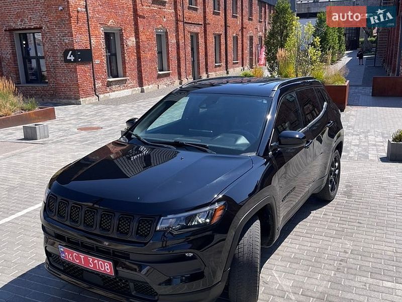 Внедорожник / Кроссовер Jeep Compass 2023 в Львове