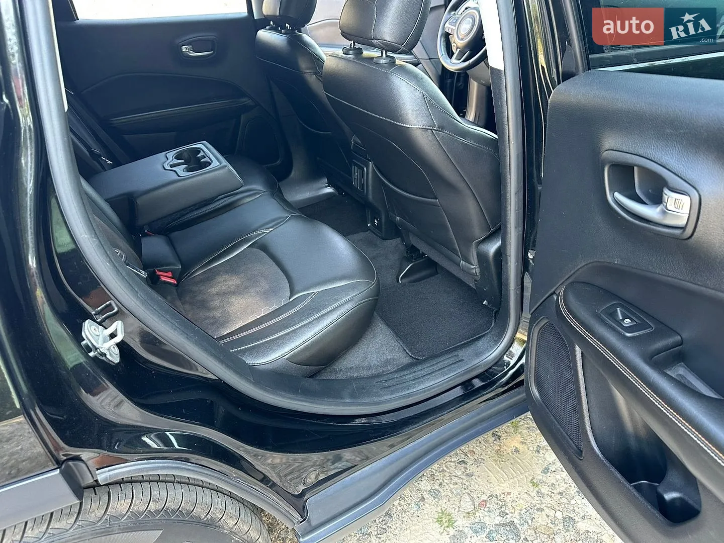 2019 Jeep Compass - мініатюра 35