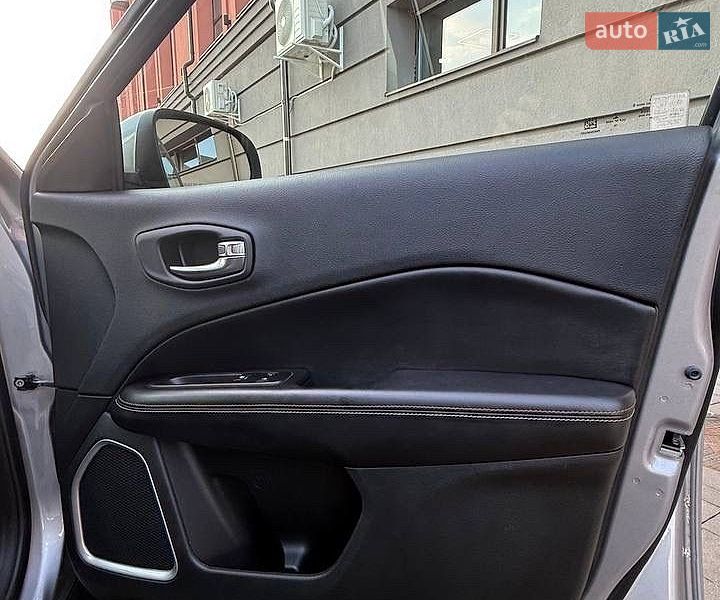 Позашляховик / Кросовер Jeep Compass 2019 в Трускавці