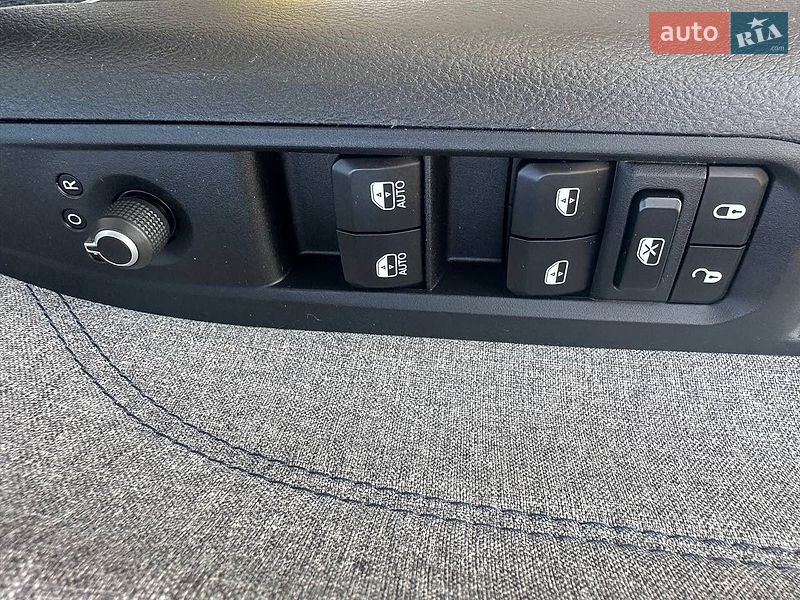 Позашляховик / Кросовер Jeep Compass 2023 в Дніпрі фото 20 Позашляховик / Кросовер Jeep Compass 2023 в Дніпрі