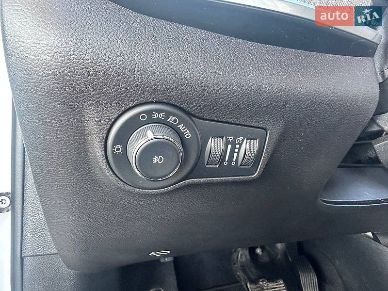 Позашляховик / Кросовер Jeep Compass 2023 в Дніпрі фото 21 Позашляховик / Кросовер Jeep Compass 2023 в Дніпрі