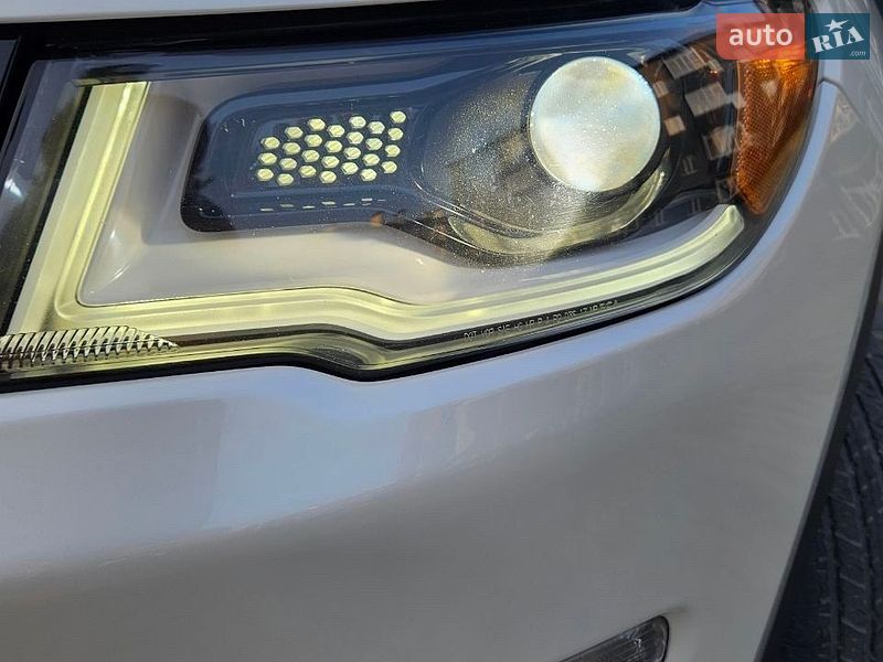 Позашляховик / Кросовер Jeep Compass 2018 в Охтирці