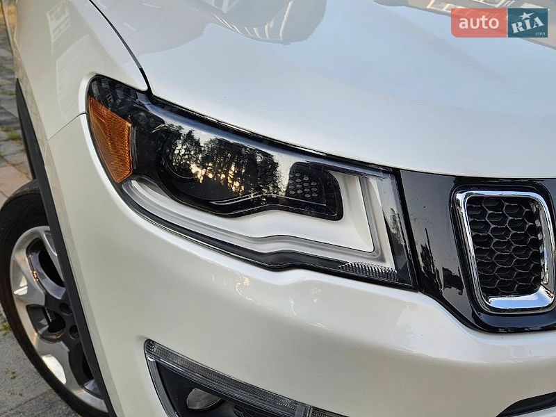 Позашляховик / Кросовер Jeep Compass 2018 в Охтирці